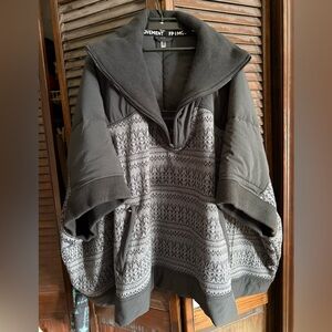Free People Movement Poncho sz small